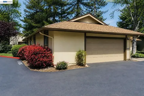 1833 Countrywood Court Walnut Creek CA 94598
