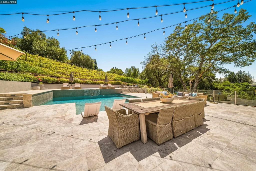 330 Twin Peaks Lane Alamo CA 94507