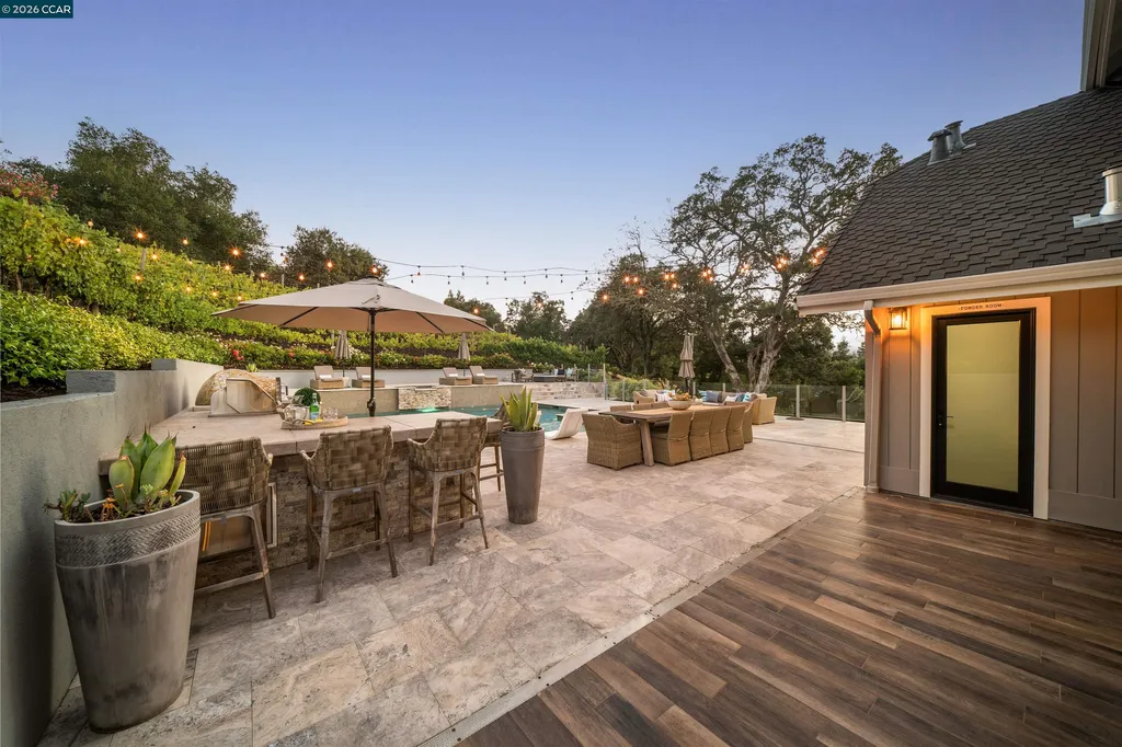 330 Twin Peaks Lane Alamo CA 94507