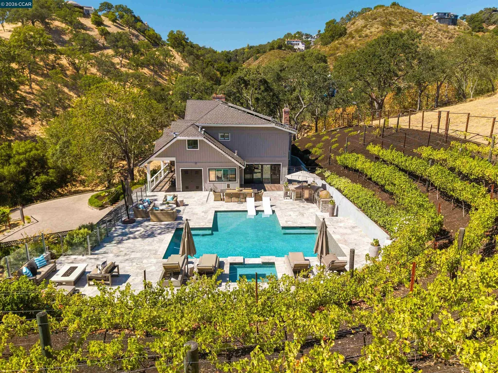 330 Twin Peaks Lane Alamo CA 94507