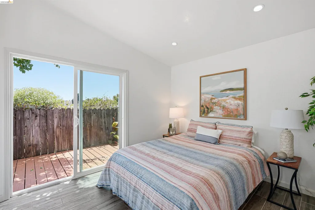 3214 Stuart Street Oakland CA 94602
