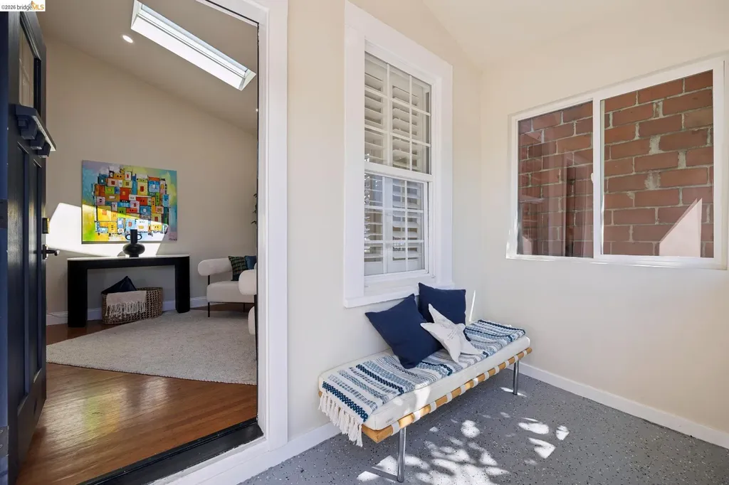 3214 Stuart Street Oakland CA 94602