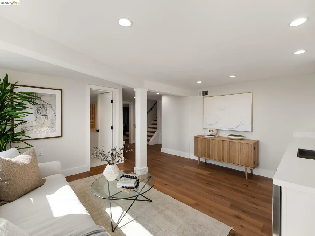 1001 Cragmont Avenue Berkeley CA 94708