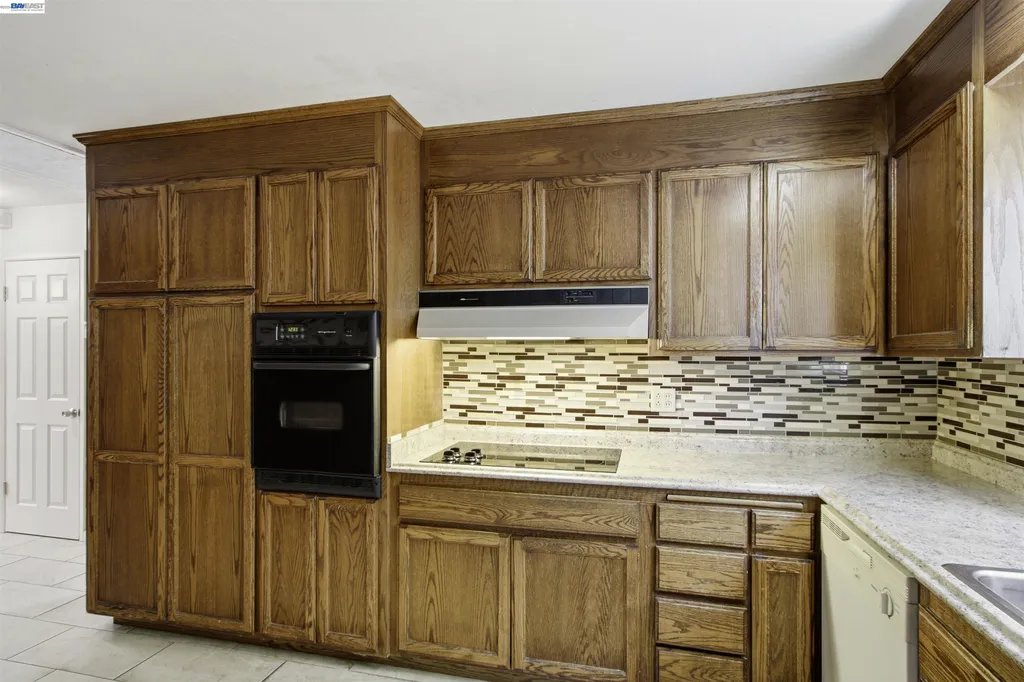 4426 Sacramento Avenue Fremont CA 94538