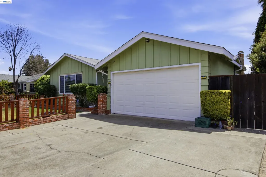 4426 Sacramento Avenue Fremont CA 94538