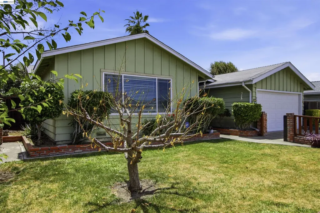 4426 Sacramento Avenue Fremont CA 94538
