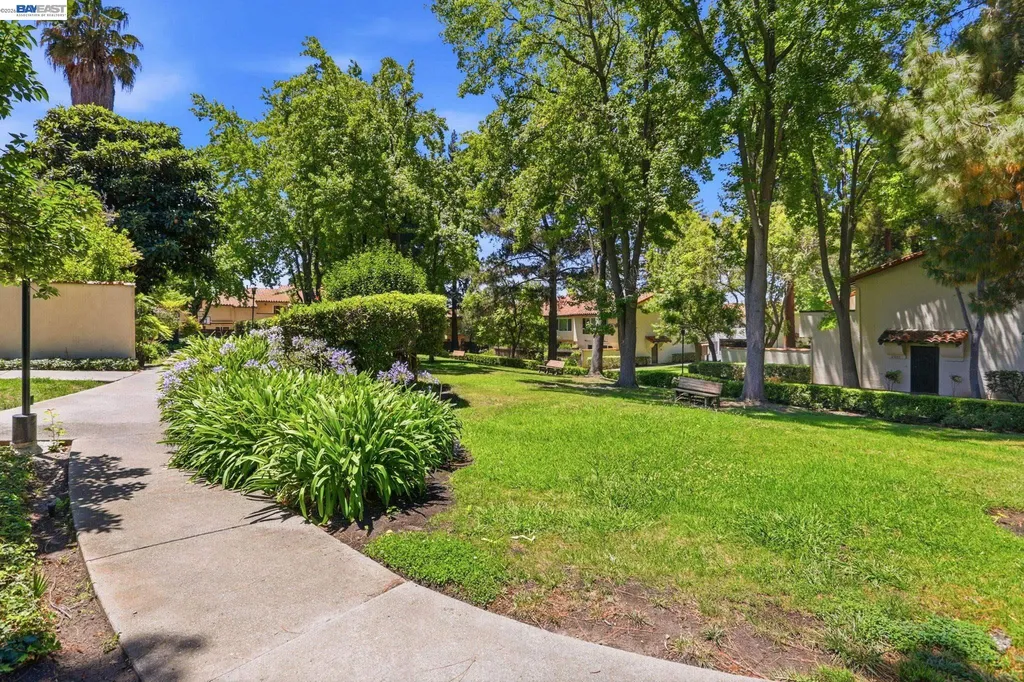 2060 Briscoe Terrace Fremont CA 94539