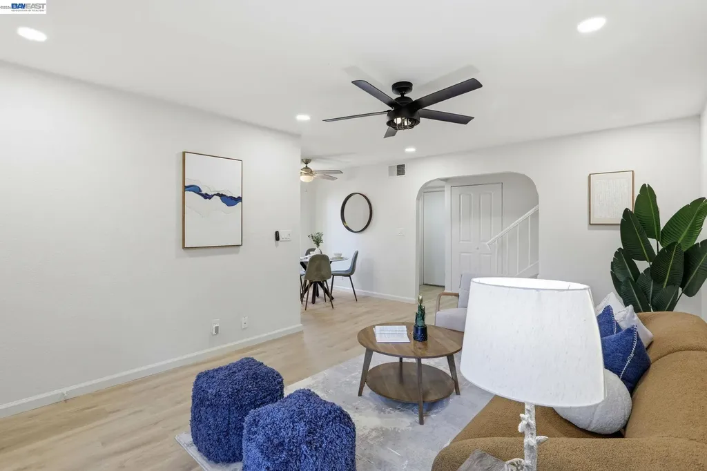 2060 Briscoe Terrace Fremont CA 94539