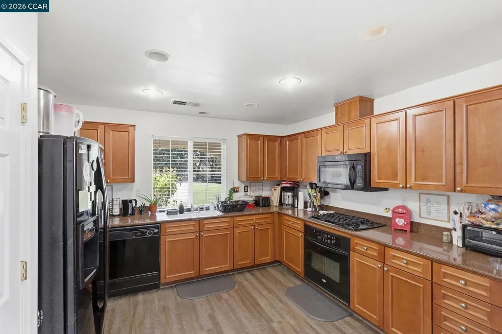 356 Turnstone Circle Pittsburg CA 94565