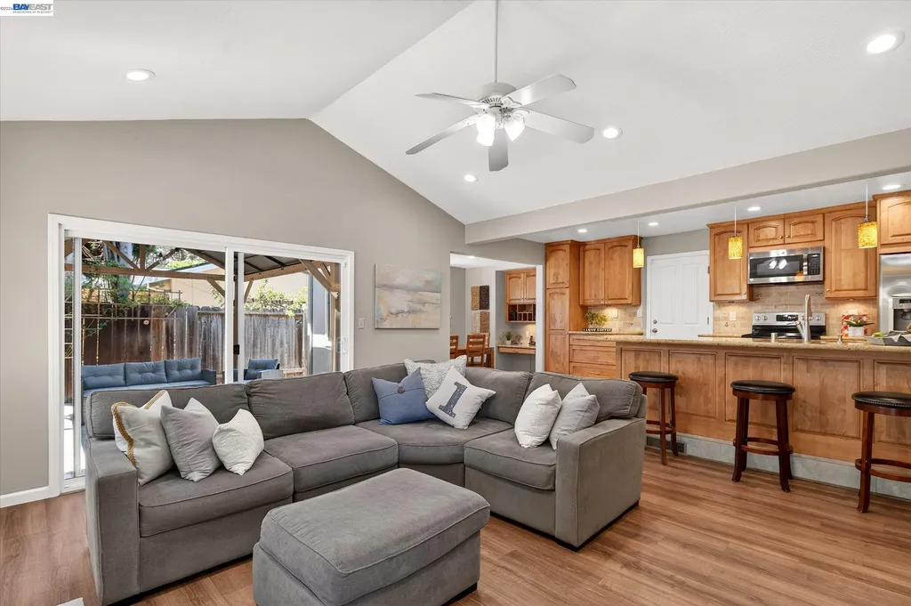 4634 Klamath Court Pleasanton CA 94566
