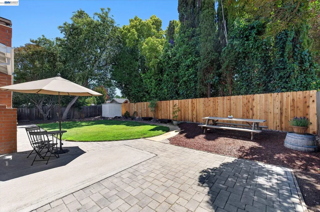 4634 Klamath Court Pleasanton CA 94566