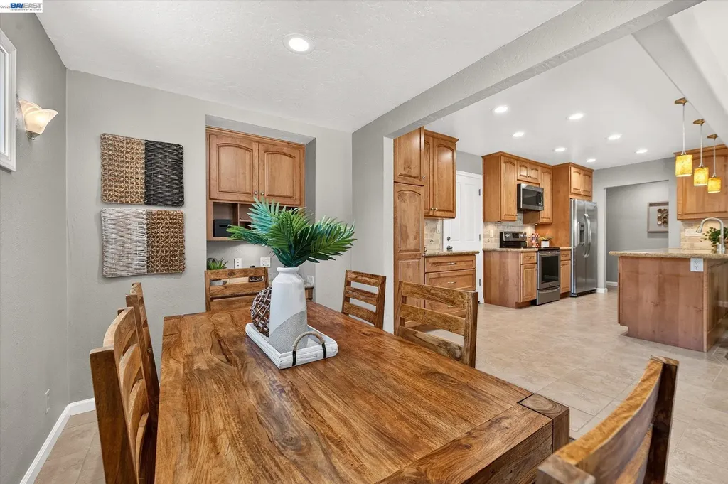 4634 Klamath Court Pleasanton CA 94566