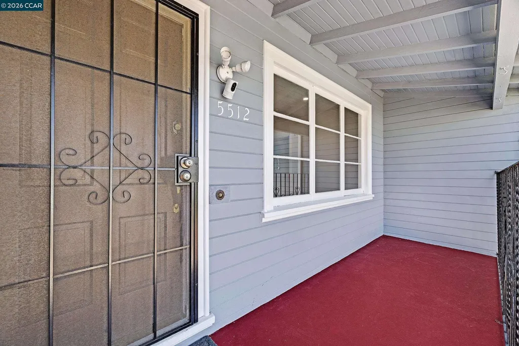 5512 Santa Cruz Avenue Richmond CA 94804