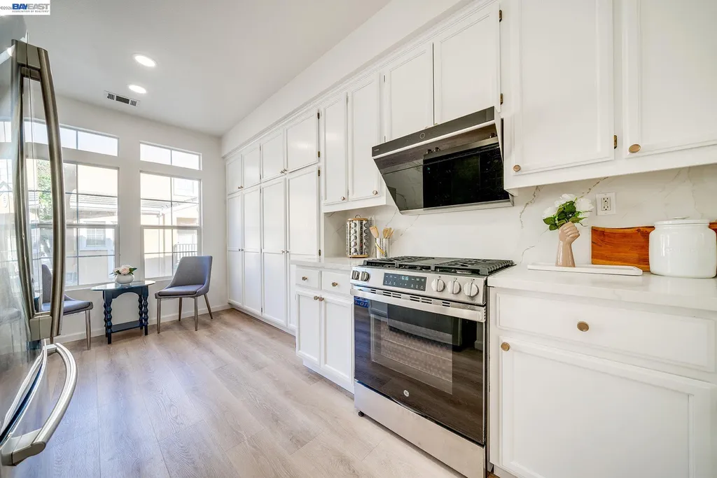3541 Madison Common Fremont CA 94538