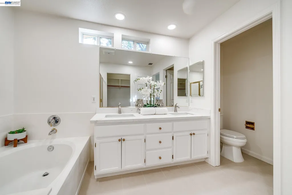 3541 Madison Common Fremont CA 94538