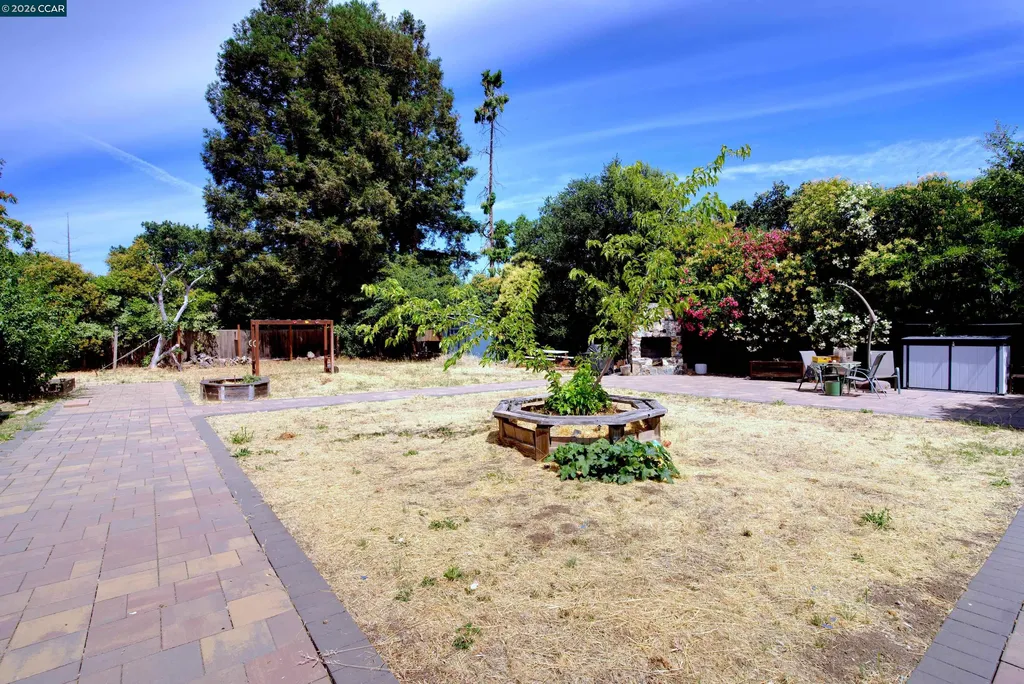 1213 Grove Way Concord CA 94518