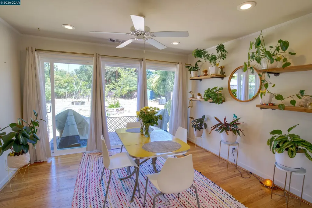 1213 Grove Way Concord CA 94518