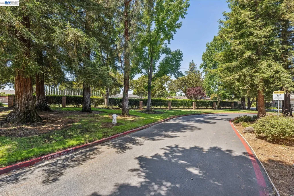 1814 Wildbrook Court Concord CA 94521