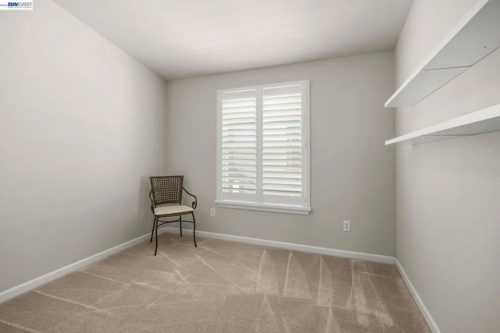 3263 Vineyard Ave., #16 Pleasanton CA 94566