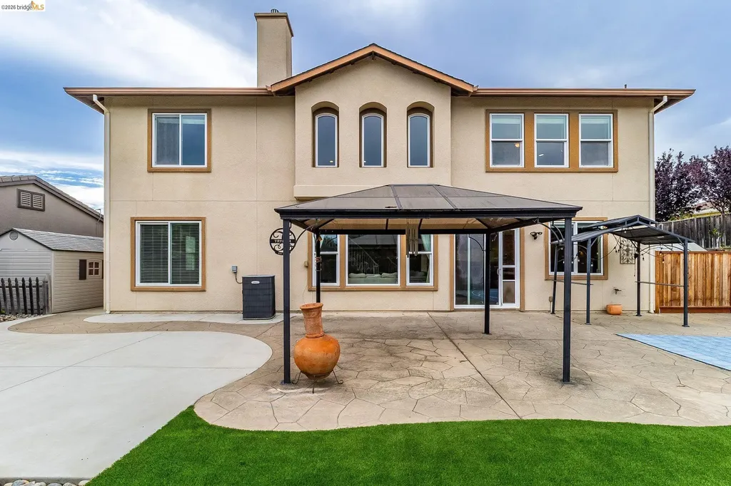 417 Mcallister Drive Benicia CA 94510