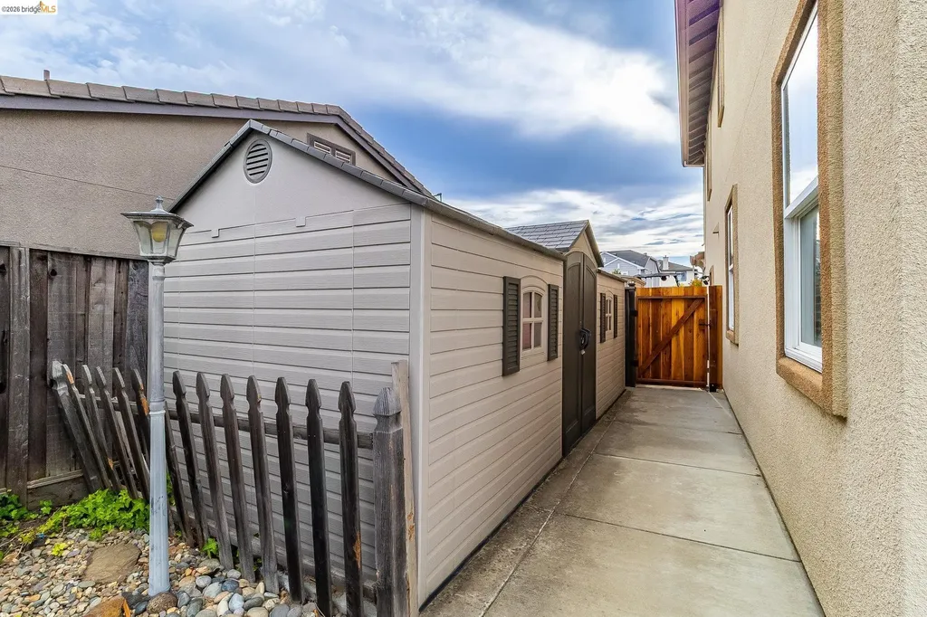417 Mcallister Drive Benicia CA 94510