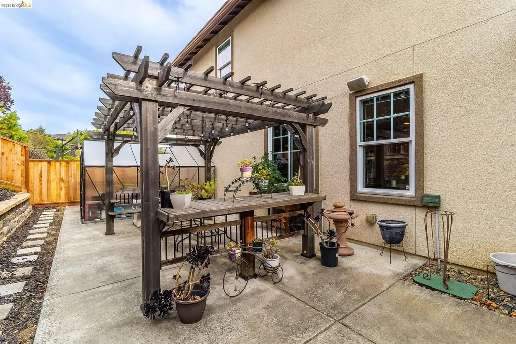 417 Mcallister Drive Benicia CA 94510