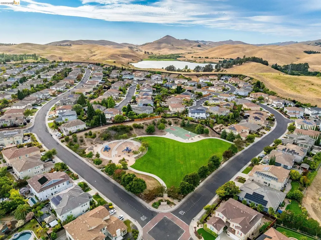 417 Mcallister Drive Benicia CA 94510