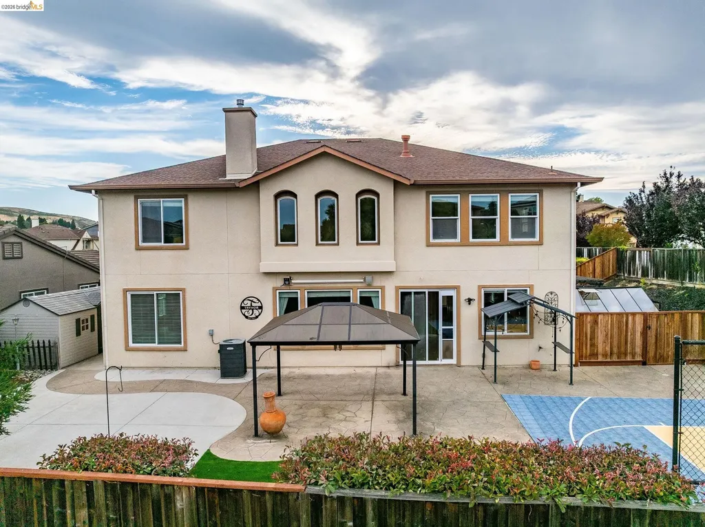 417 Mcallister Drive Benicia CA 94510