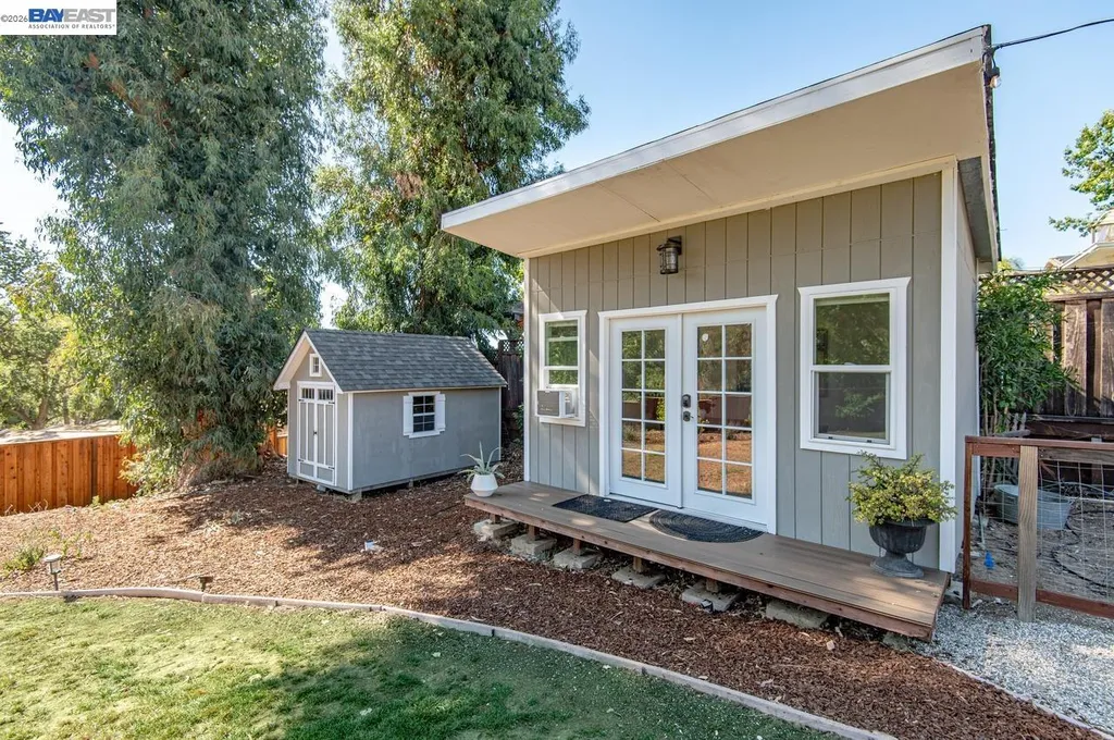 495 Adams Way Pleasanton CA 94566