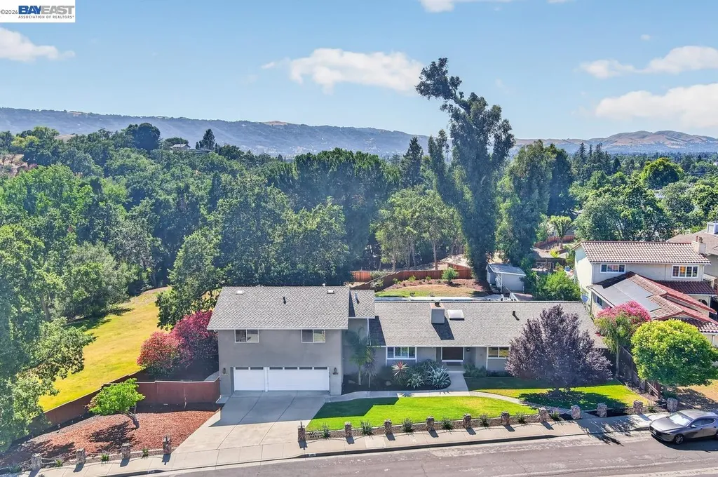 495 Adams Way Pleasanton CA 94566