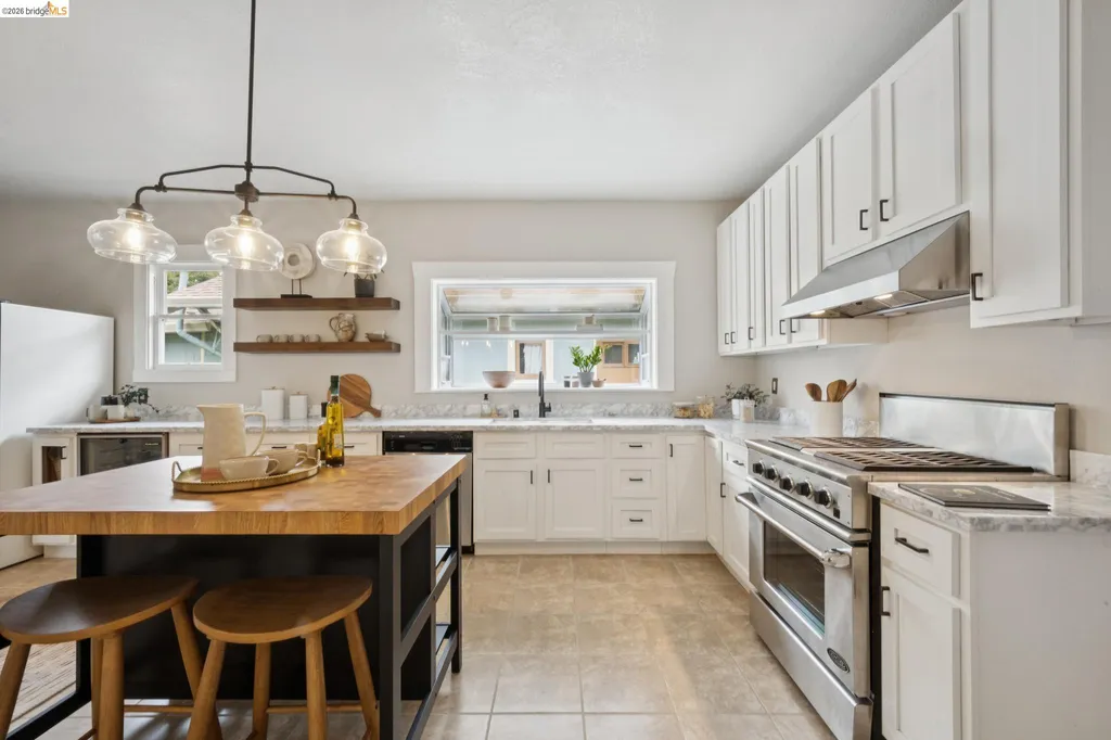 391 51st Street Oakland CA 94609