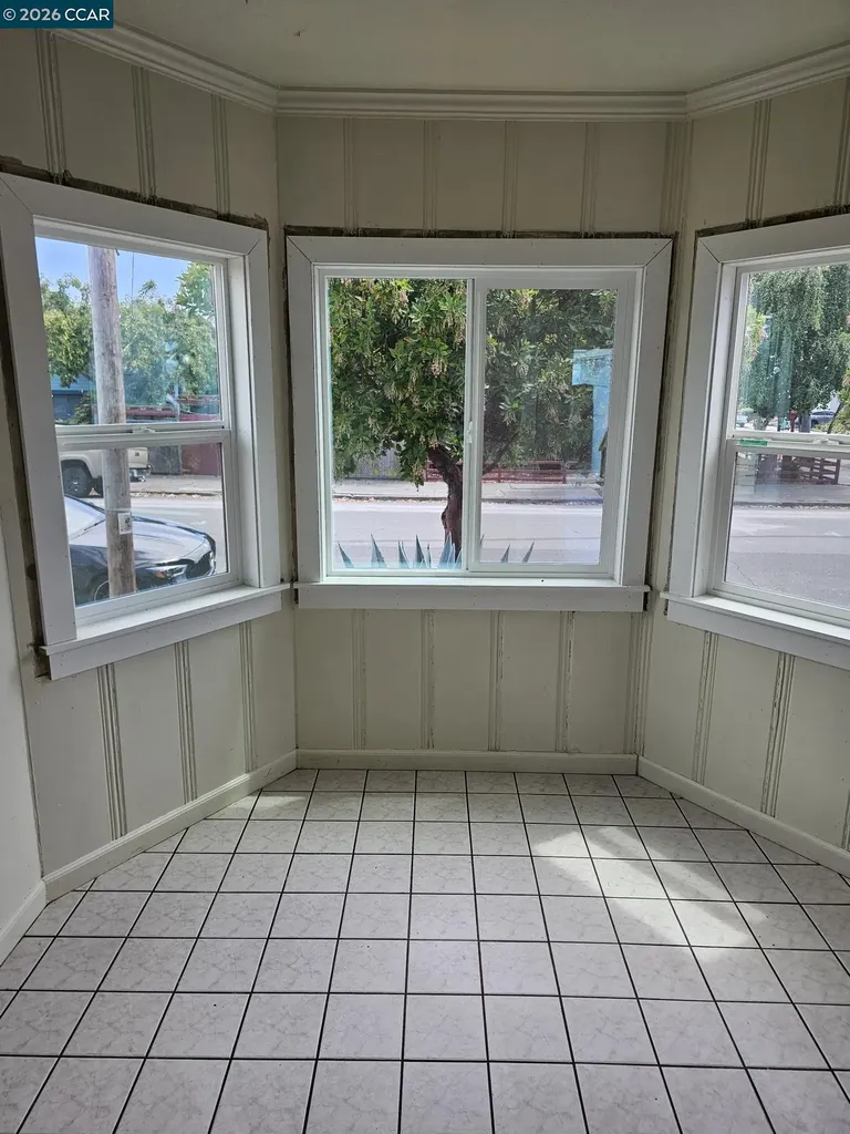 3103 Esmond Avenue Richmond CA 94804