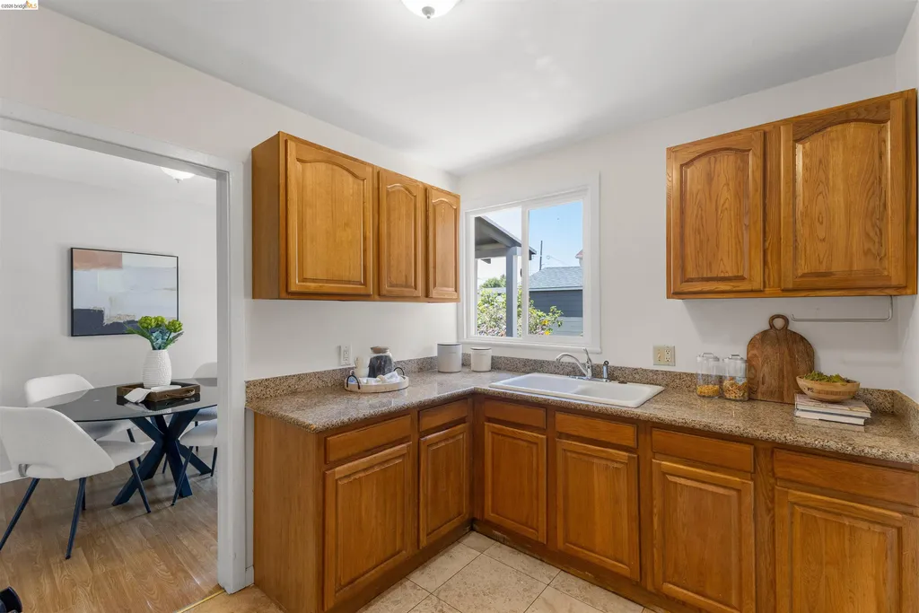 5101 Tehama Avenue Richmond CA 94804