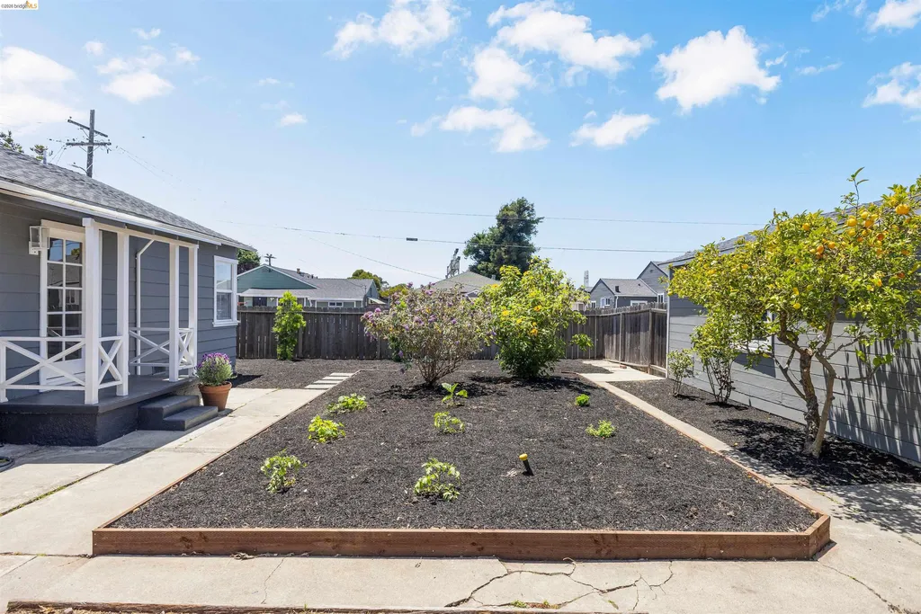 5101 Tehama Avenue Richmond CA 94804