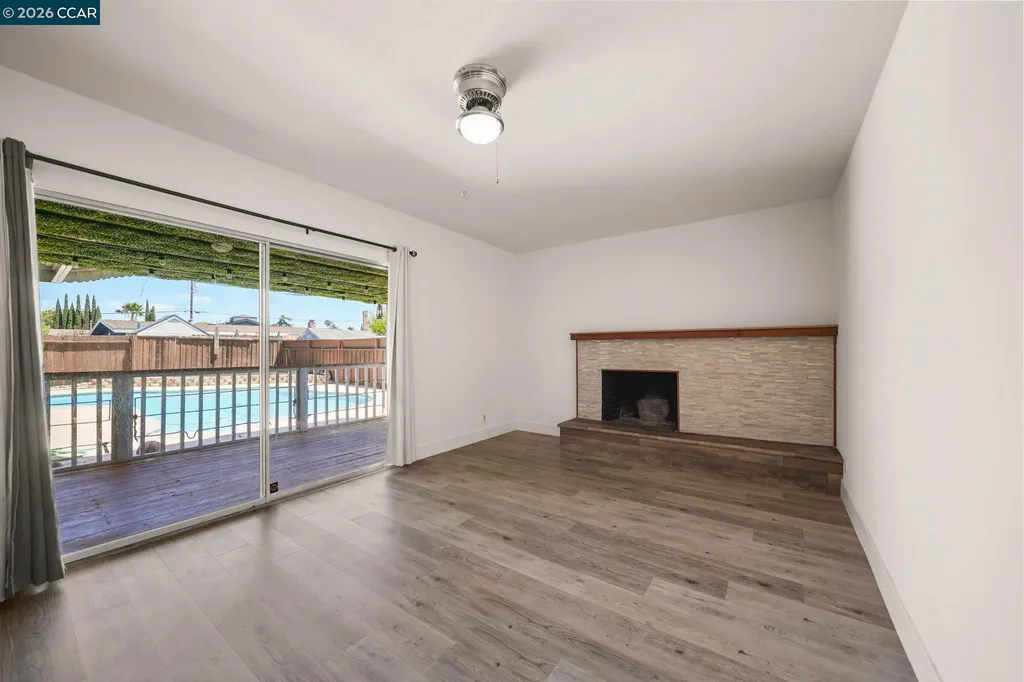 1 Lake Circle Antioch CA 94509