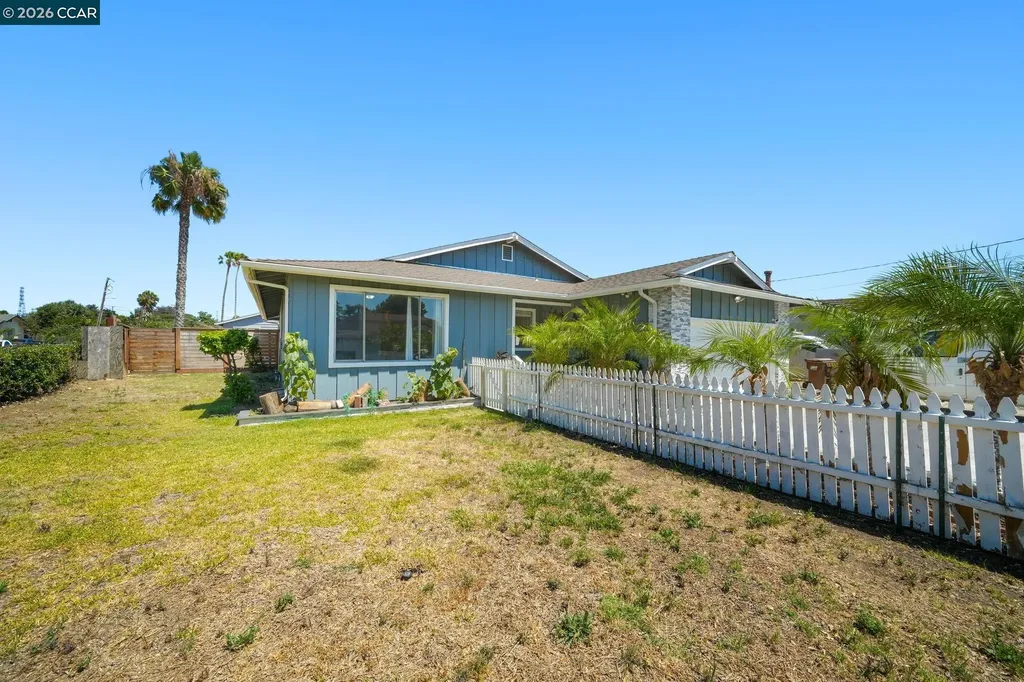 1 Lake Circle Antioch CA 94509