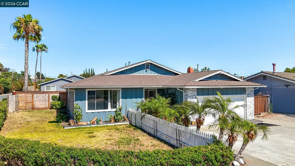 1 Lake Circle Antioch CA 94509