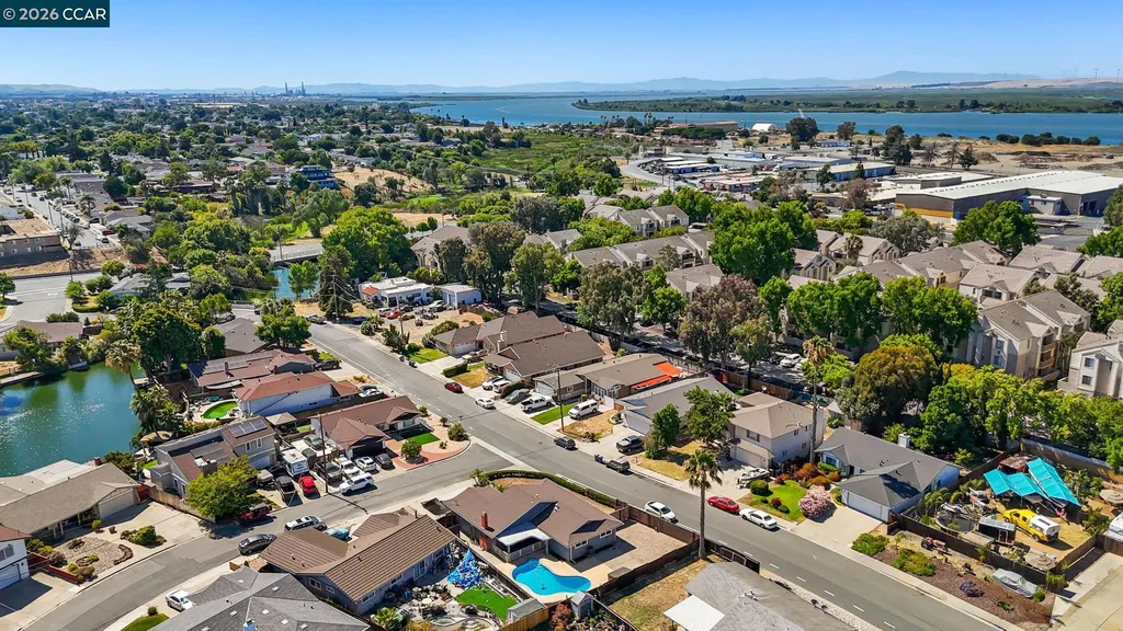 1 Lake Circle Antioch CA 94509