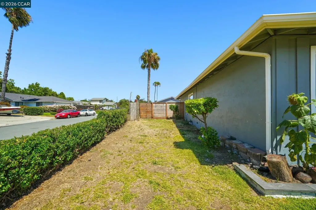 1 Lake Circle Antioch CA 94509