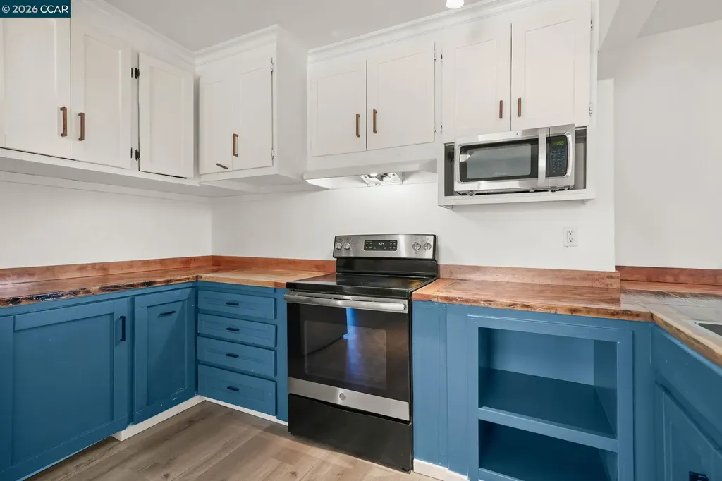 1 Lake Circle Antioch CA 94509