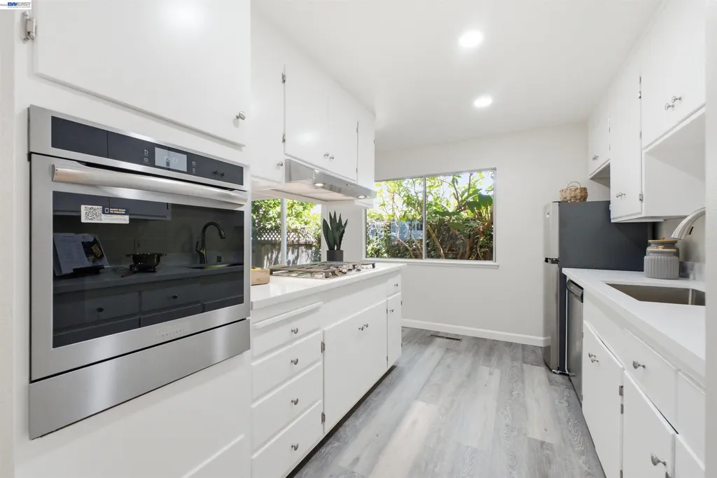 1478 Plaza Drive San Leandro CA 94578