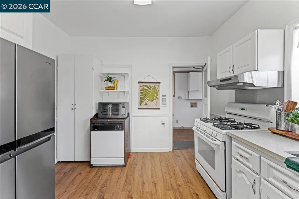 1538 Russell Street Berkeley CA 94703