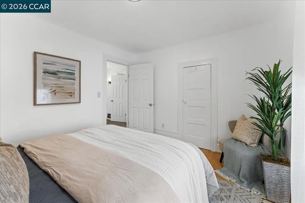 1538 Russell Street Berkeley CA 94703