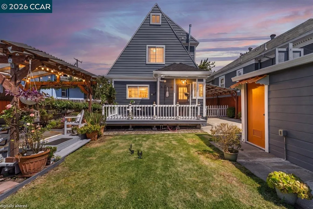 1538 Russell Street Berkeley CA 94703