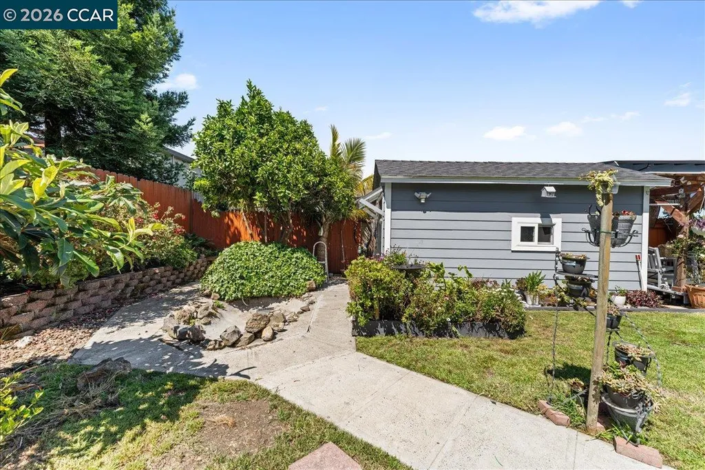1538 Russell Street Berkeley CA 94703