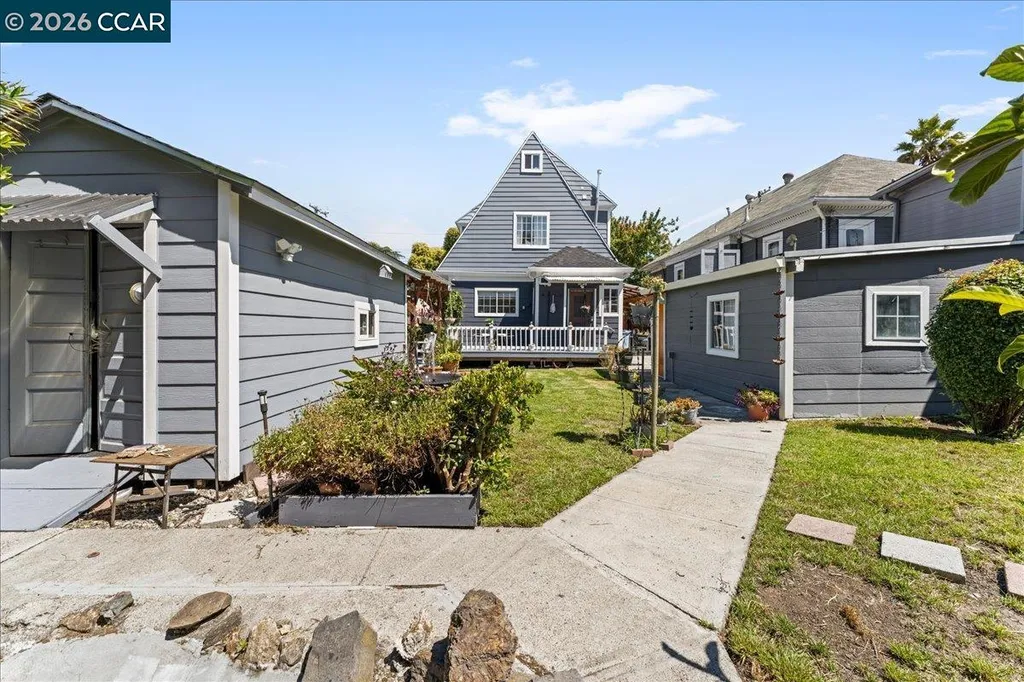 1538 Russell Street Berkeley CA 94703