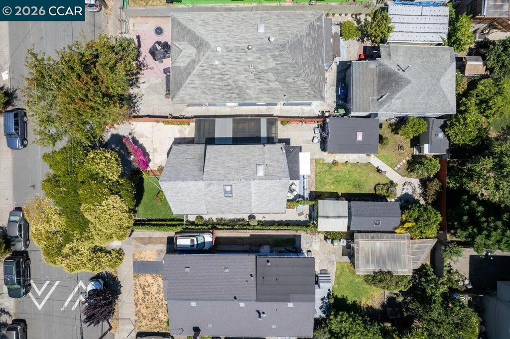 1538 Russell Street Berkeley CA 94703