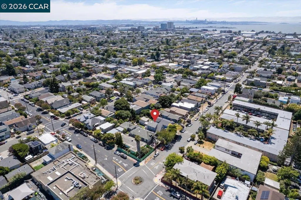 1538 Russell Street Berkeley CA 94703