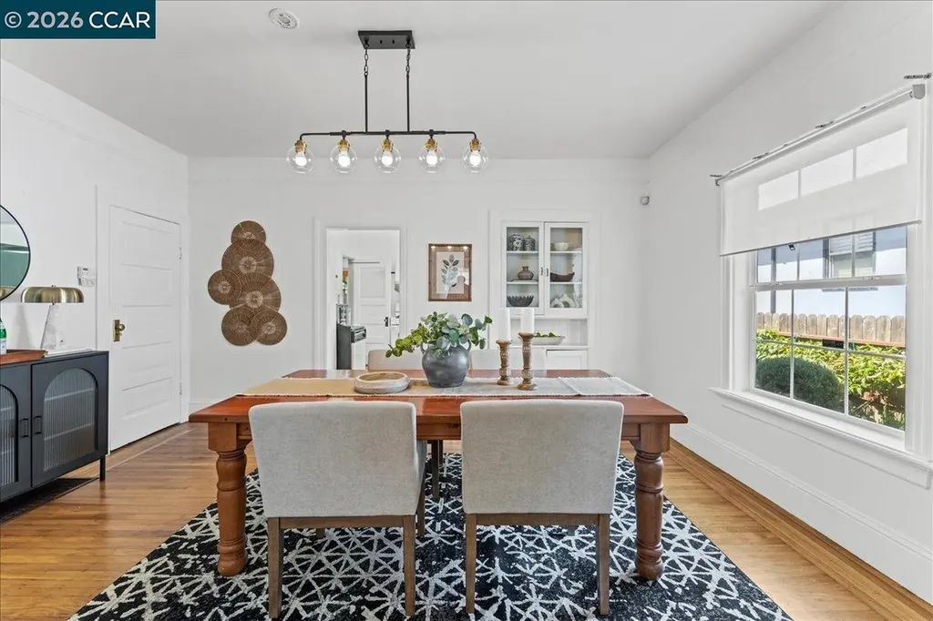 1538 Russell Street Berkeley CA 94703
