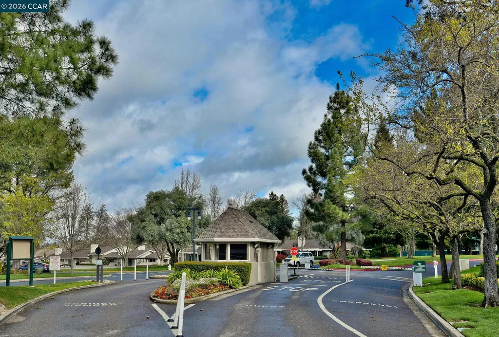706 Lakeside Court Danville CA 94526